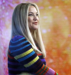 katehudson-at-today-show-in-new-york-01-04-2024-5.jpg