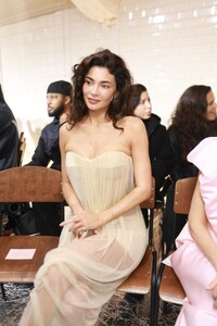kylie-jenner-at-the-jean-paul-gaultier-haute-couture-show-in-paris-01-24-2024-10.jpg