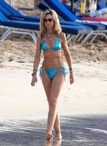 lady-victoria-hervey-in-bikini-at-a-beach-in-barbados-12-26-2023-3.jpg