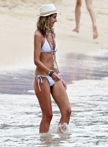 lady-victoria-hervey-in-bikini-relaxes-at-sandy-lane-hotel-in-barbados-12-28-2023-2.jpg
