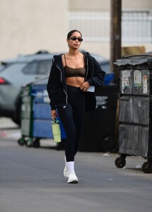 laura-harrier-leaves-a-gym-in-los-angeles-11-13-2023-6.jpg