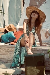 lilhippiegreen - 8.jpeg