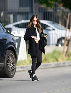 lucy-hale-running-errands-in-los-angeles-12-29-2023-6.jpg