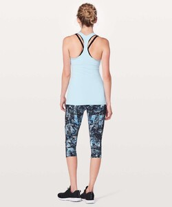 lululemon-cool-racerback-ii-nulu-blue-glow-032979-232314.jpg