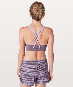 lululemon-energy-bra-smoked-mulberry-violetta-033172-232162.jpg