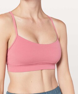 lululemon-flow-y-bra-nulu-cherry-tint-034464-235665.jpg