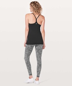 lululemon-power-y-tank-luon-black-0001-232026.jpg