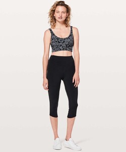 lululemon-rejuvenate-bra-efflorescent-nebula-black-black-032715-228515.jpg