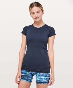 lululemon-swiftly-tech-short-sleeve-crew-20y-collection-true-navy-black-032604-240687.jpg