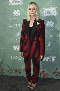 margot_28829~9.jpg
