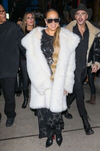 mariah-carey-out-and-about-in-aspen-01-01-2024-5.jpg