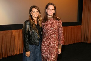 penelope-cruz-at-sag-aftra-foundation-presents-ferrari-screening-and-q-a-in-los-angeles-01-05-2024-5.jpg