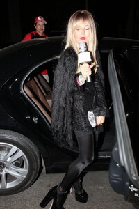 rachel-zoe-arrives-at-casamigos-halloween-party-in-los-angeles-10-27-2023-1.jpg