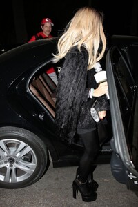 rachel-zoe-arrives-at-casamigos-halloween-party-in-los-angeles-10-27-2023-3.jpg