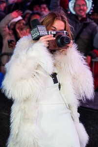 rita-ora-rehearsing-for-dick-clark-s-new-year-s-rockin-eve-at-times-square-in-new-york-12-30-2023-2.jpg
