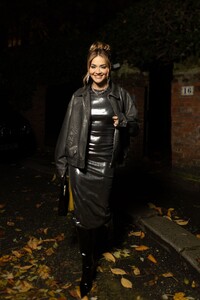 rita-ora-wearing-a-grey-flashy-dress-night-out-in-london-01-17-2024-0.jpg