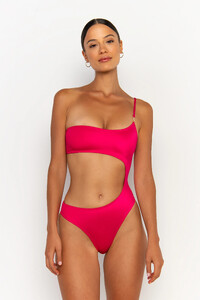 sommer-swim-bonita-one-piece-magenta-front.thumb.jpg.6ee2f9c0825eda895f861ffb4d8ef5b4.jpg