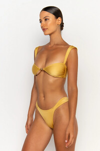 sommer-swim-soriya-balconette-bikini-top-lusso-side.thumb.jpg.8ffe7a9443decc0c051a57f4ec255f8e.jpg