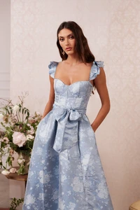 veronicadenimblue-5.thumb.webp.af5910ebf82004980d39ce182ff57be4.webp