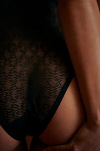 yse-body-lingerie-l-extase-noir6.jpg