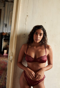 yse-ensemble-lingerie-rien-que-pour-toi-grenade+(2).jpg