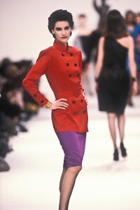 yslfw1986rtw.thumb.jpg.94e4d23b4296e6a22570b5599090b0c6.jpg