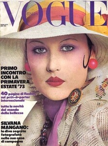 0-VOGUE ITALIA 254-Vogue Archive.jpg