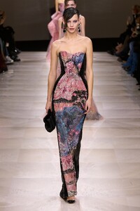 00020-armani-spring-2024-couture-credit-gorunway.jpg