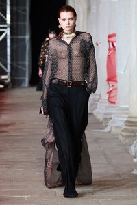 00049-etro-fall-2023-ready-to-wear-credit-gorunway.thumb.jpg.d6d4917cb3fc1048719fafb9604151b9.jpg