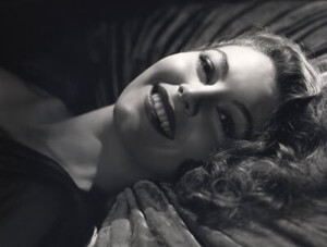 1940(1).thumb.jpg.46abd928a9232e7c1a78c15968858c59.jpg