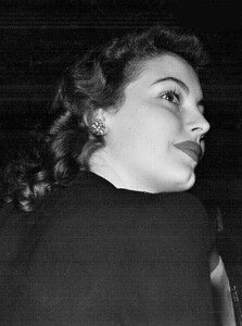 1942 Ava Gardner at Florentine Gardens nightclub, Hollywood, California.jpg