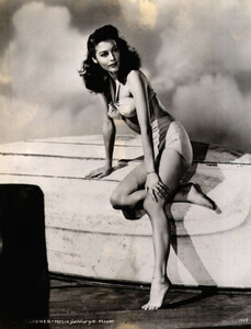 1948(1).thumb.jpg.40a80310cdaa4fb9e1d0f260ccb119d9.jpg