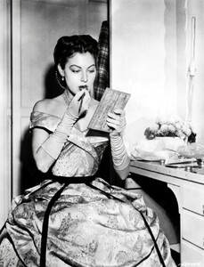 1948(1).thumb.jpg.6f5db79706e5fb2fa3b5f537ad736851.jpg