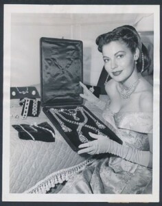 1948.thumb.jpg.a442814f8bcbfab0e926e46533e0b2e2.jpg