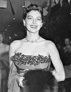 1951+.jpg