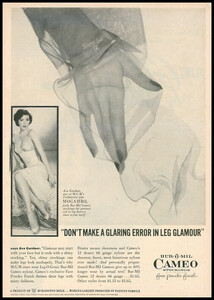 1953stockings.thumb.jpg.b2feca162a094670b36a712ff04e8c40.jpg