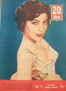 1954c.thumb.jpg.feaab7dfd5d6a044507177343f4ef79d.jpg