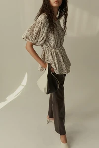 37_6a03afde-6068-446a-be27-853833d8bdf9.webp