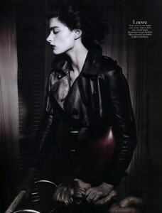 40_201008voguefrphdavidsims010crystalrenn.thumb.jpg.ec62e23c556b86c99352cb260c1908fd.jpg