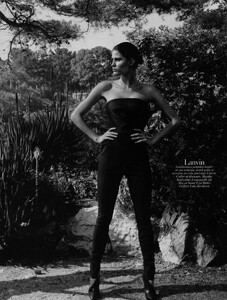 40_201008voguefrphdavidsims046isabelifontana.thumb.jpg.a0156bd7cf302d2a829df44aa891c55d.jpg