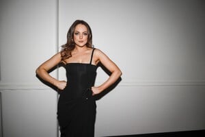444928616_liz-001.jpg