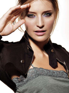91311_linda_nyvltova49_122_397lo.jpg