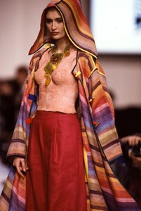 Ana-Karina Kregel_Jean-Charles_de_Castelbajac_SS1990.jpg