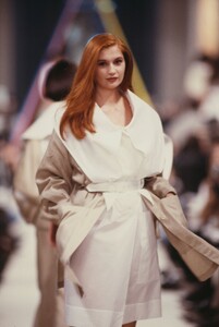 Ana-Karina_Kregel_Jean-Charles_de_Castelbajac_SS1989.jpg