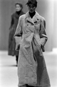 Ann_Fiona_Scollay_Fendi_FW1988_02.jpg