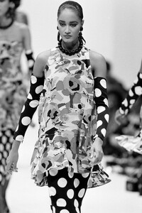 Ann_Fiona_Scollay_Fendi_SS1987_03.jpg