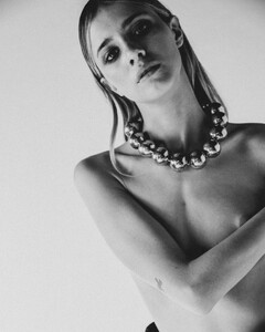 Benedetta-Porcaroli-Leaked-Nude-TheFappening.Pro-7-1233x1536.jpg