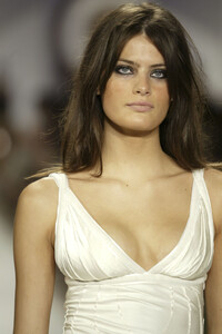 CarlosMiele2004WomenSS22.thumb.jpg.6a2f73aa640429c63a729bbf98931778.jpg