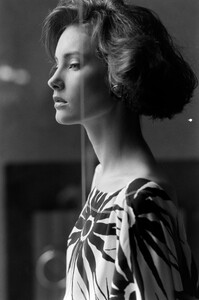 Cathy_Gallagher_Versace_Resort_1984_004.jpg