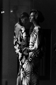 Cathy_Gallagher_Versace_Resort_1984_031.jpg